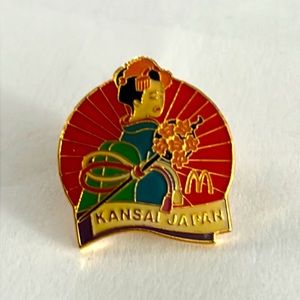 McDonald’s Crew Pin